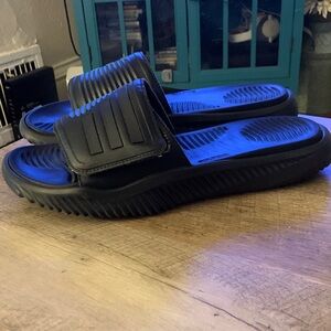 adidas Men's black slides size 10